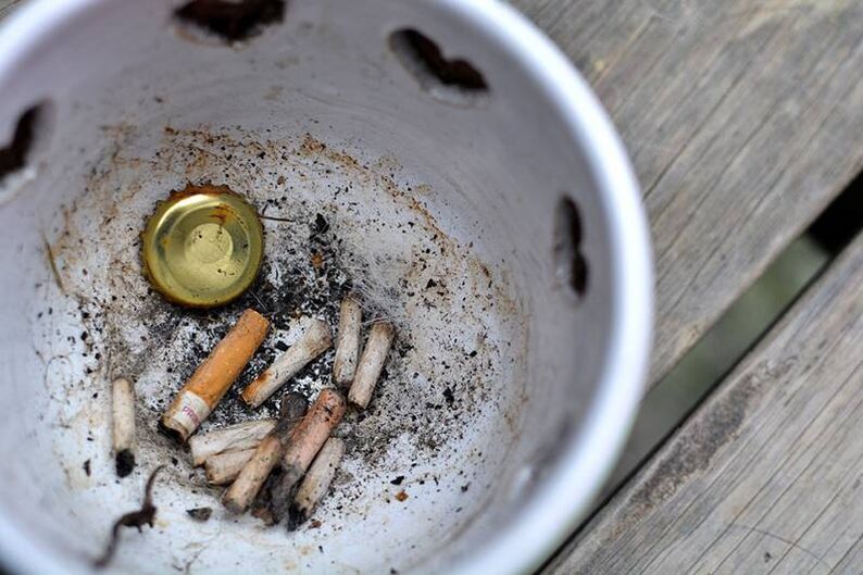 Cigarette Butts and Physical Changes When Quitting Smoking